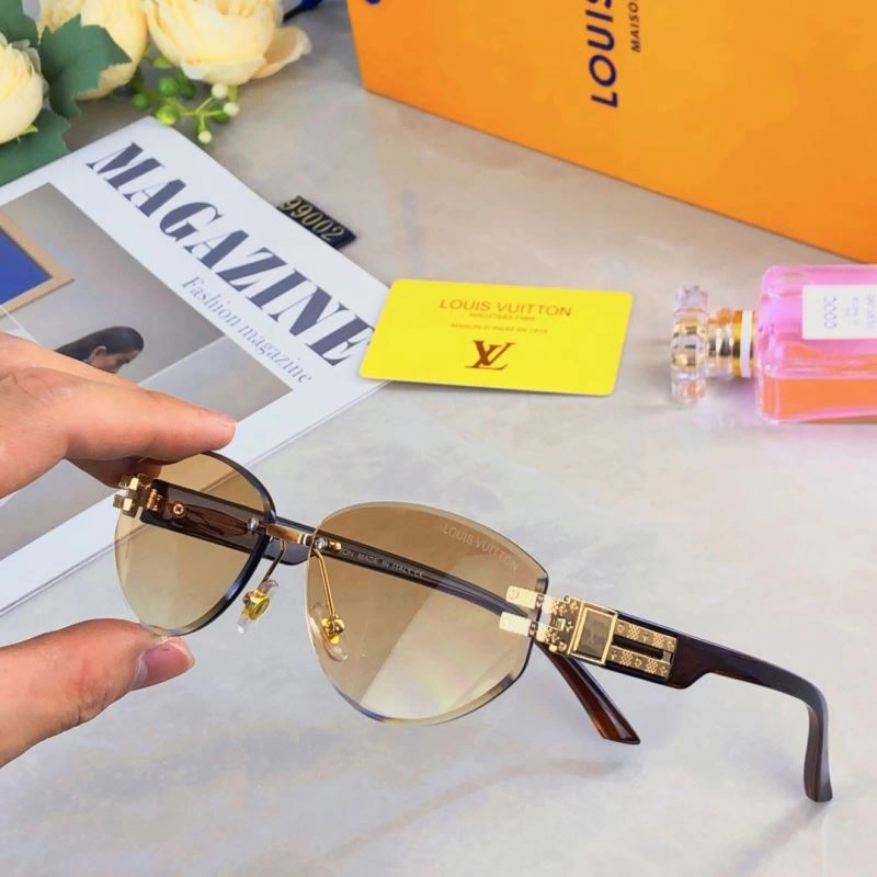 Soft Louis Vuitton Sunglasses 280708