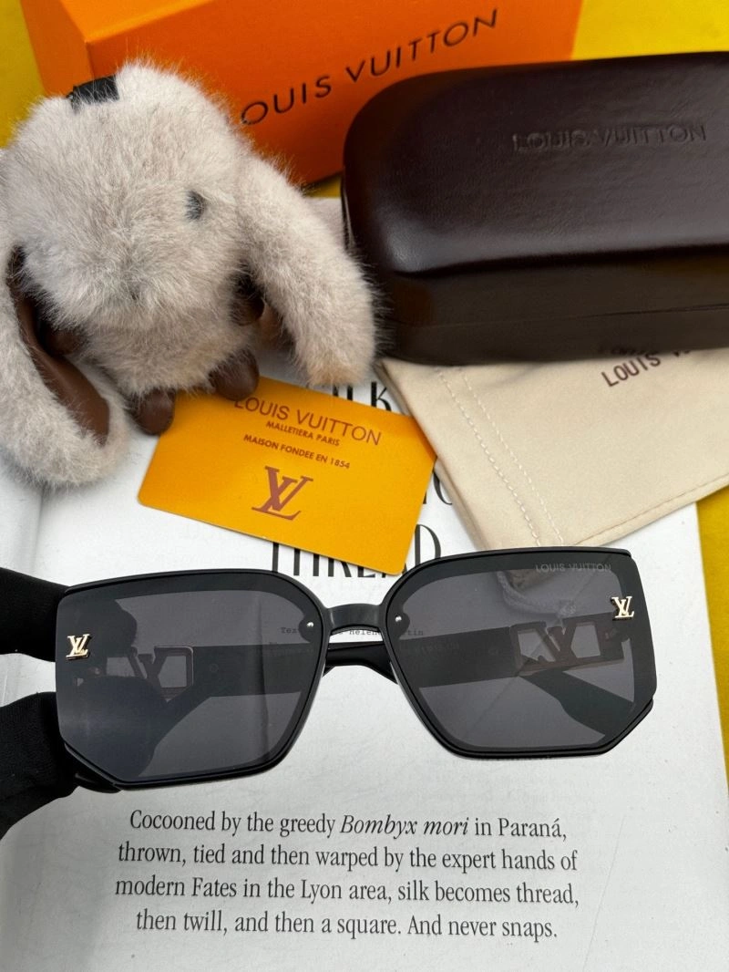 FreshLook Louis Vuitton Sunglasses 280712