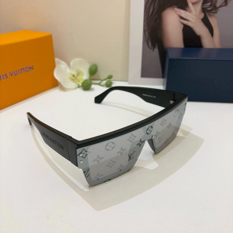 Louis Vuitton Sunglasses Breathable 280694