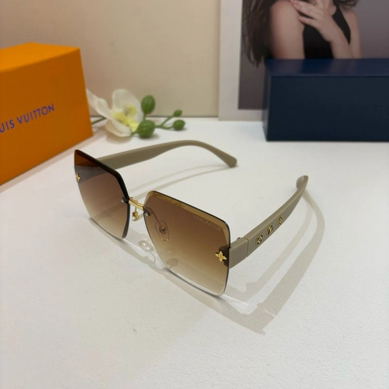 Louis Vuitton Sunglasses EyeCatching 280689