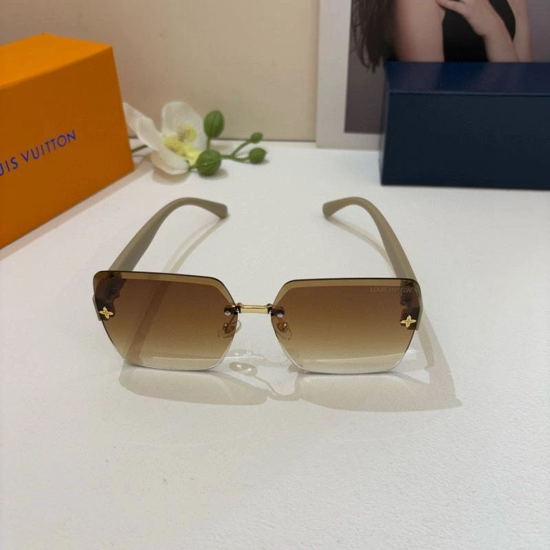 Louis Vuitton Sunglasses EyeCatching 280689
