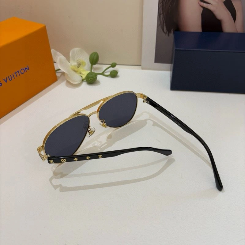 Louis Vuitton Sunglasses Colorful 280693