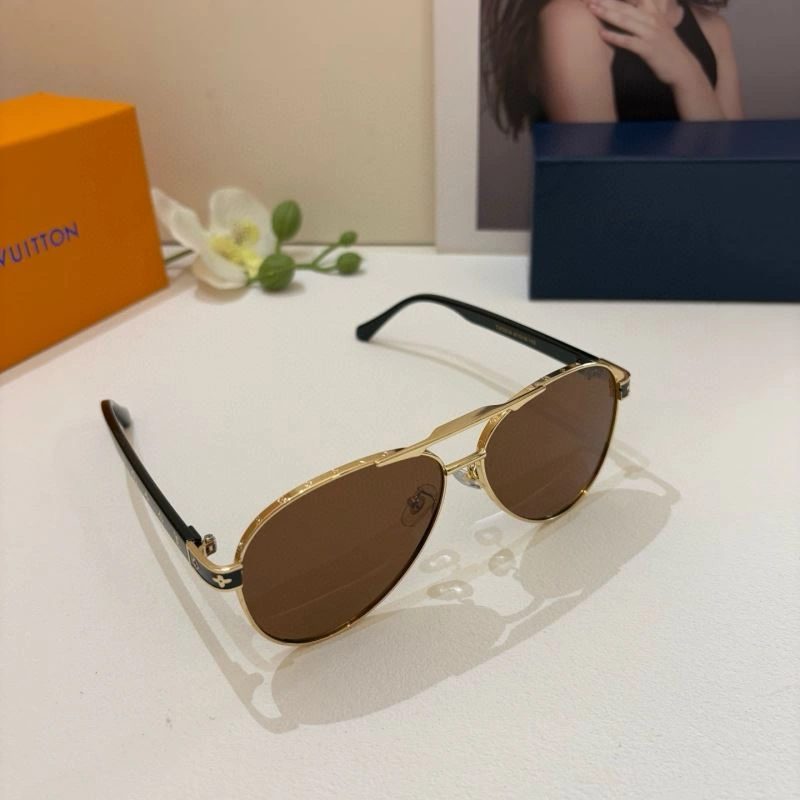 MultiPurpose Louis Vuitton Sunglasses 280695