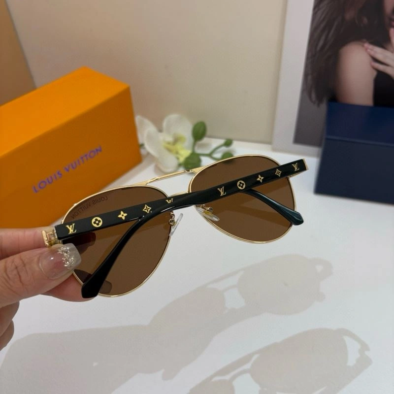 MultiPurpose Louis Vuitton Sunglasses 280695