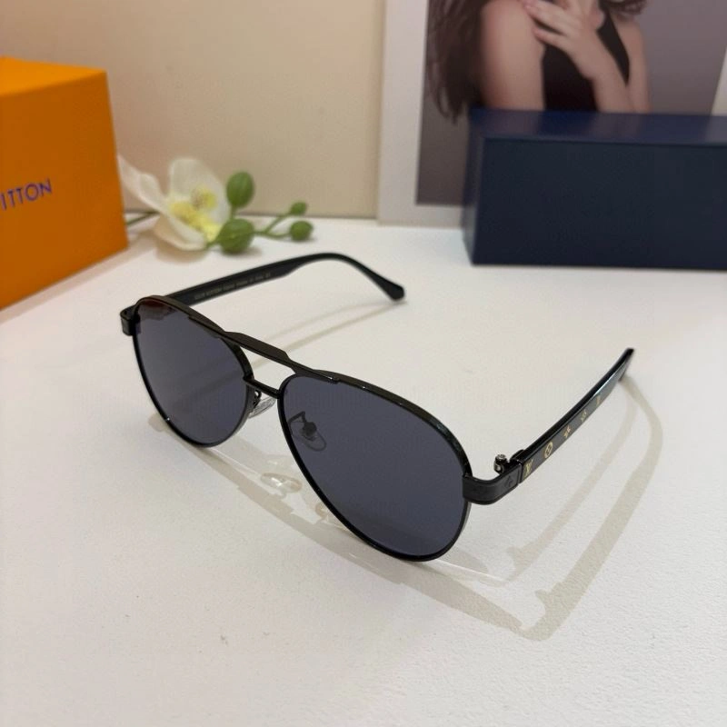 Louis Vuitton Sunglasses TimelessDesign 280692