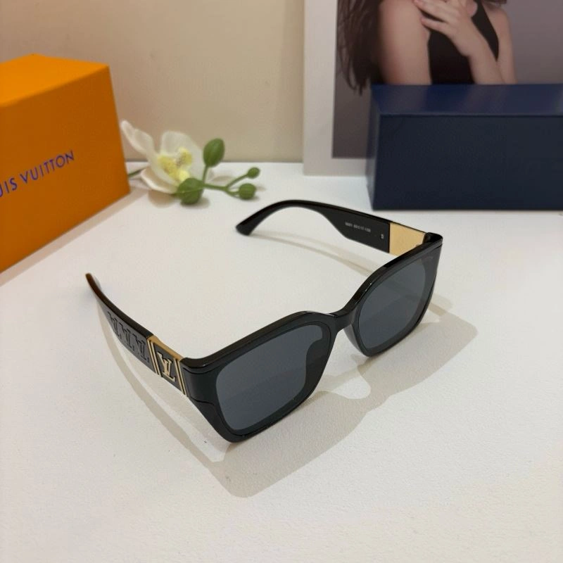 Attractive Louis Vuitton Sunglasses 280687