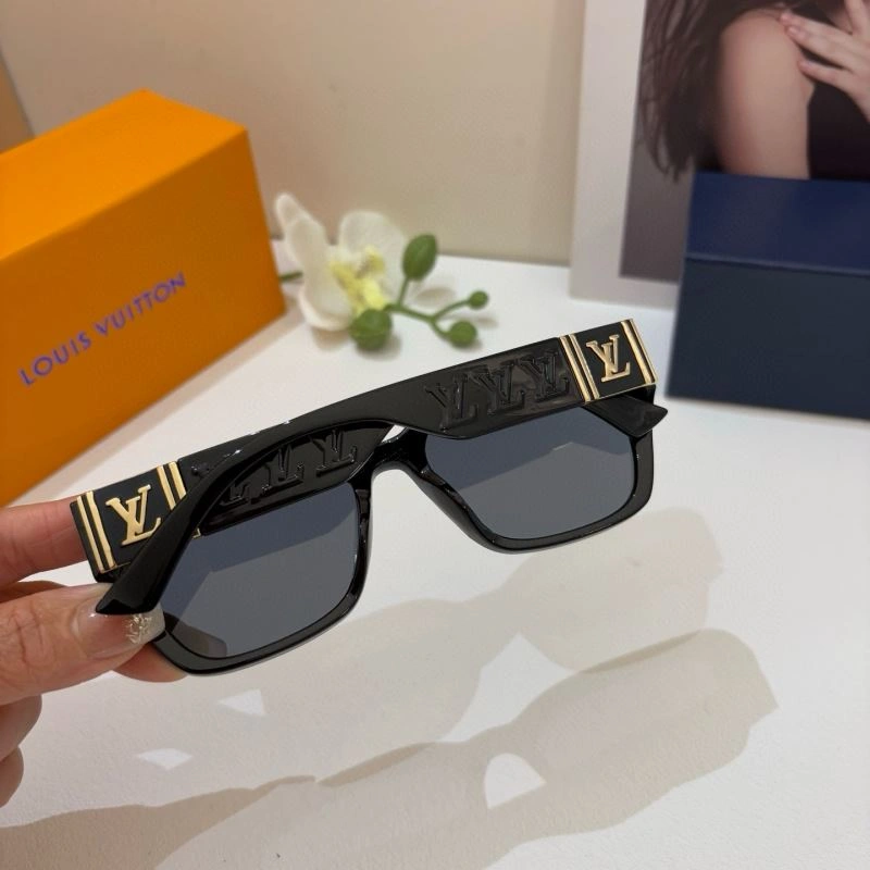 Attractive Louis Vuitton Sunglasses 280687