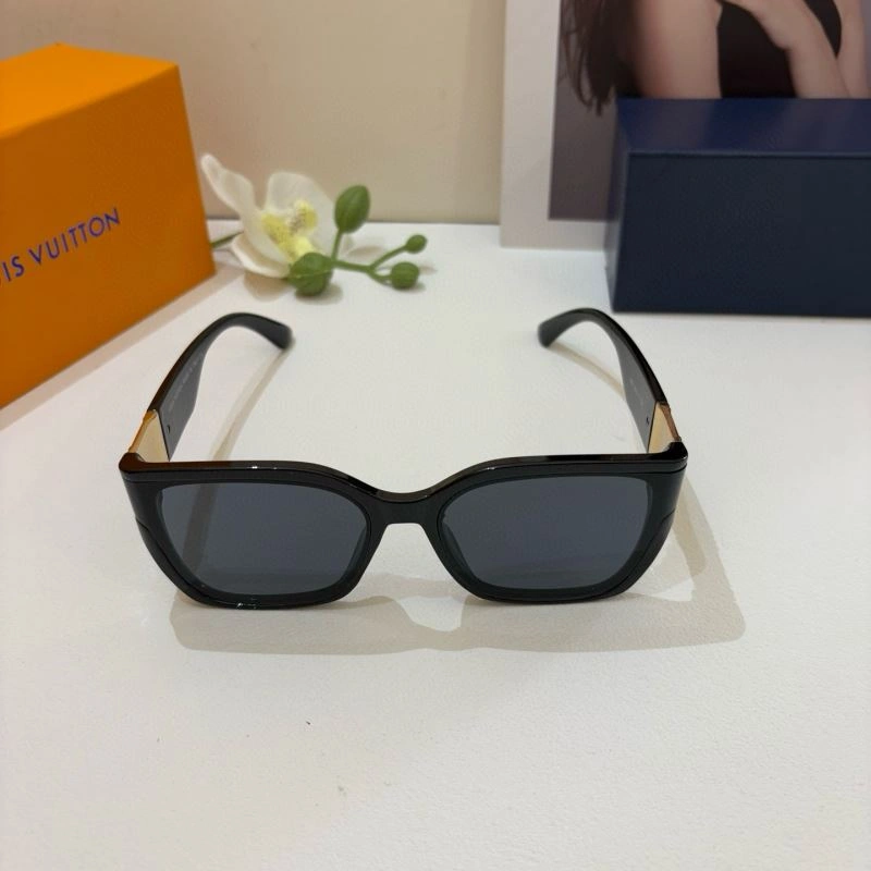 Attractive Louis Vuitton Sunglasses 280687