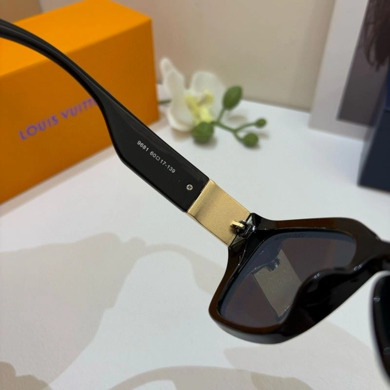 Attractive Louis Vuitton Sunglasses 280687