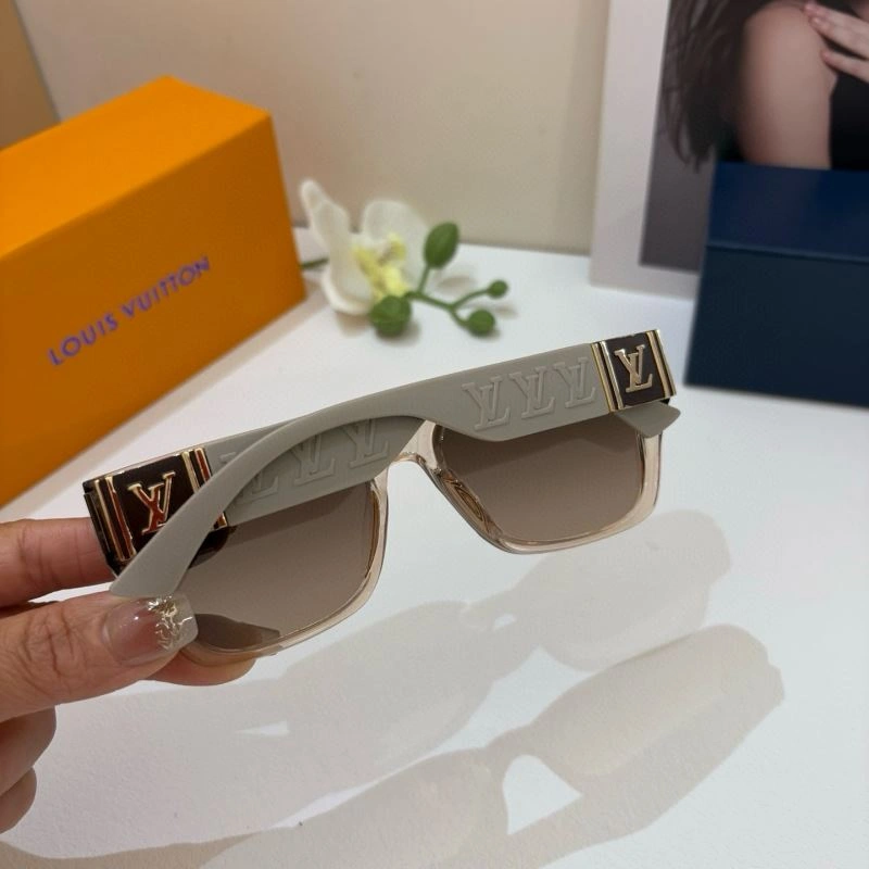 Louis Vuitton Sunglasses Flexible 280700