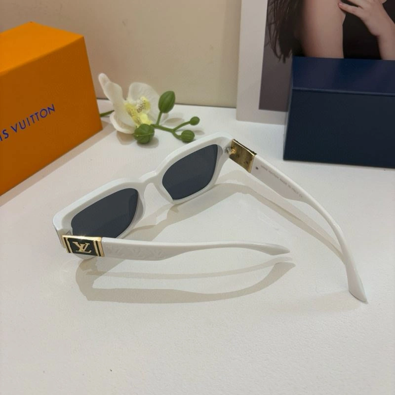 FlexibleFit Louis Vuitton Sunglasses 280696