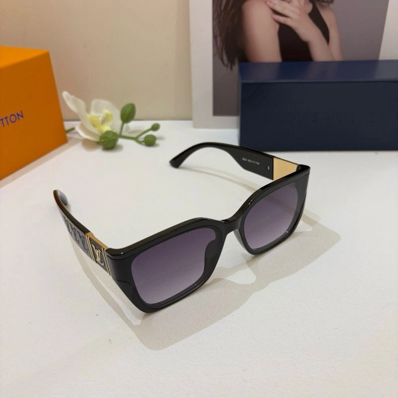 Sophisticated Louis Vuitton Sunglasses 280686