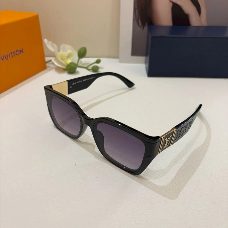 Sophisticated Louis Vuitton Sunglasses 280686