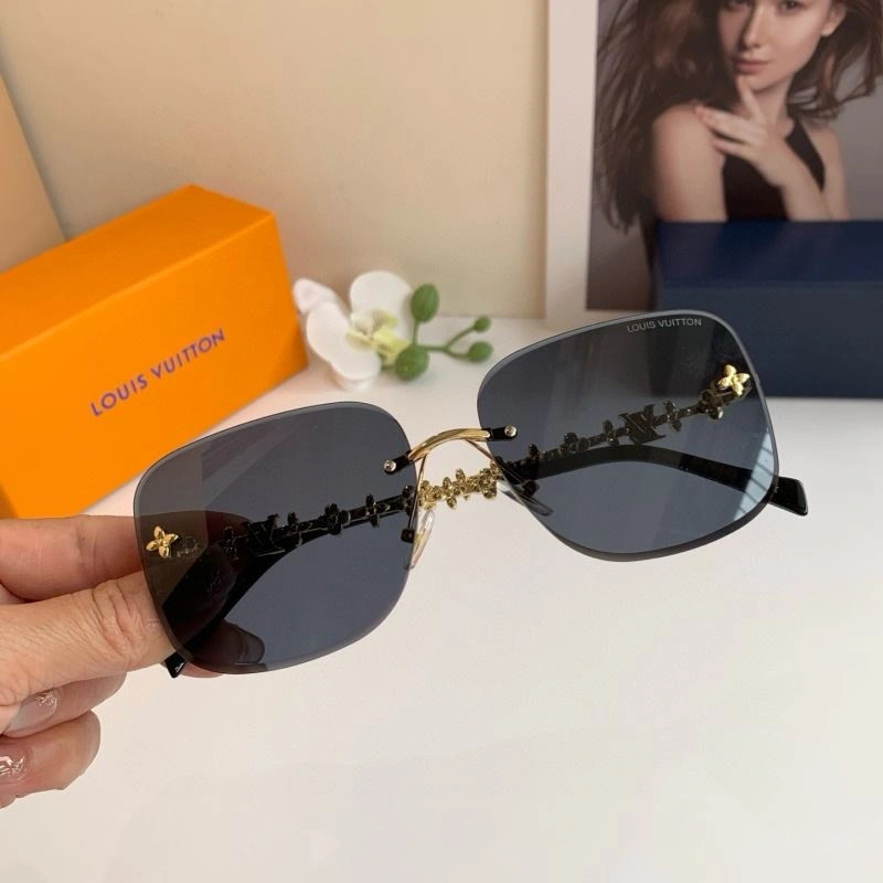 Trendy Louis Vuitton Sunglasses 280697
