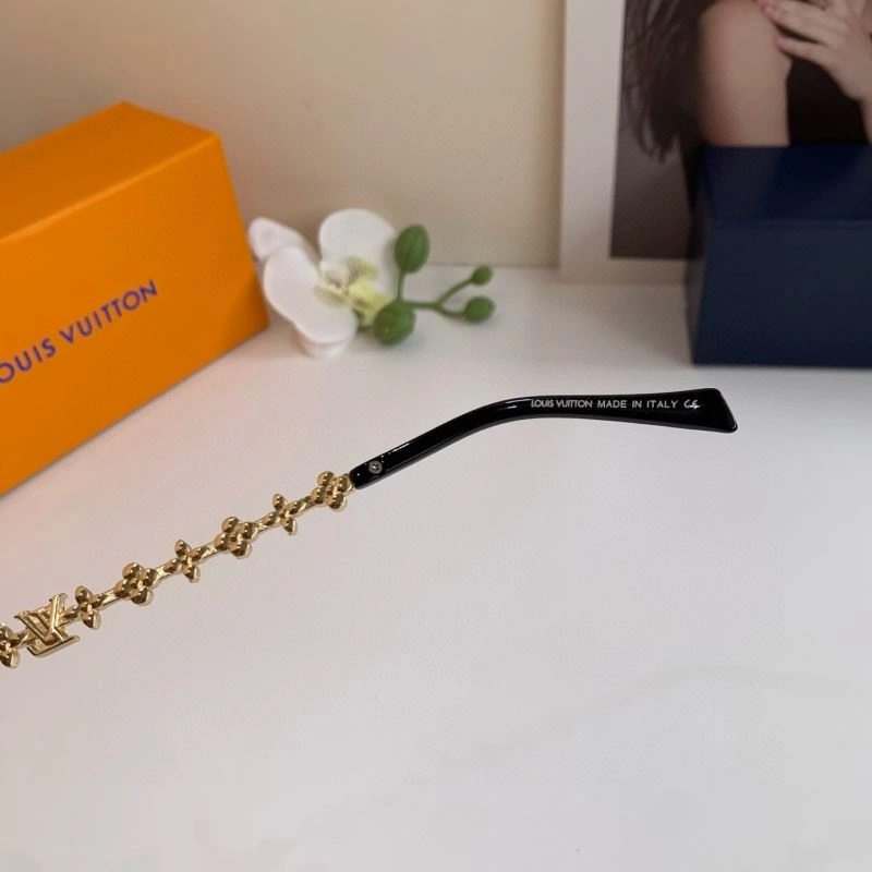 Louis Vuitton Sunglasses Snug 280701