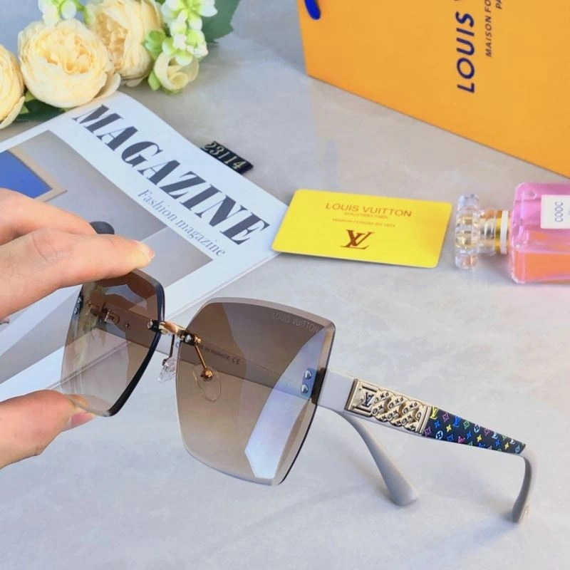 Louis Vuitton Sunglasses TimelessDesign 280688