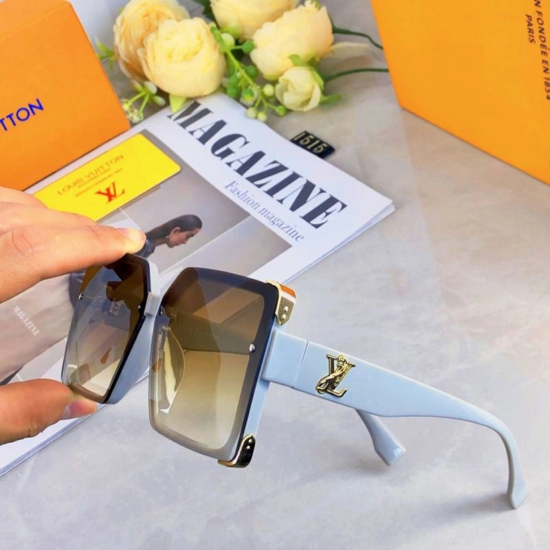 Casual Louis Vuitton Sunglasses 280706