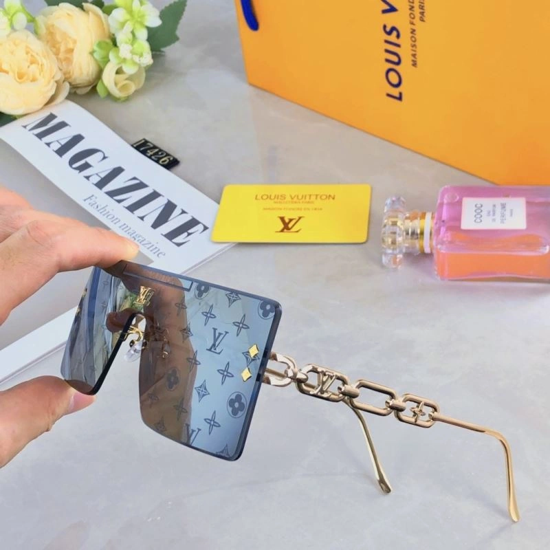 Cozy Louis Vuitton Sunglasses 280704