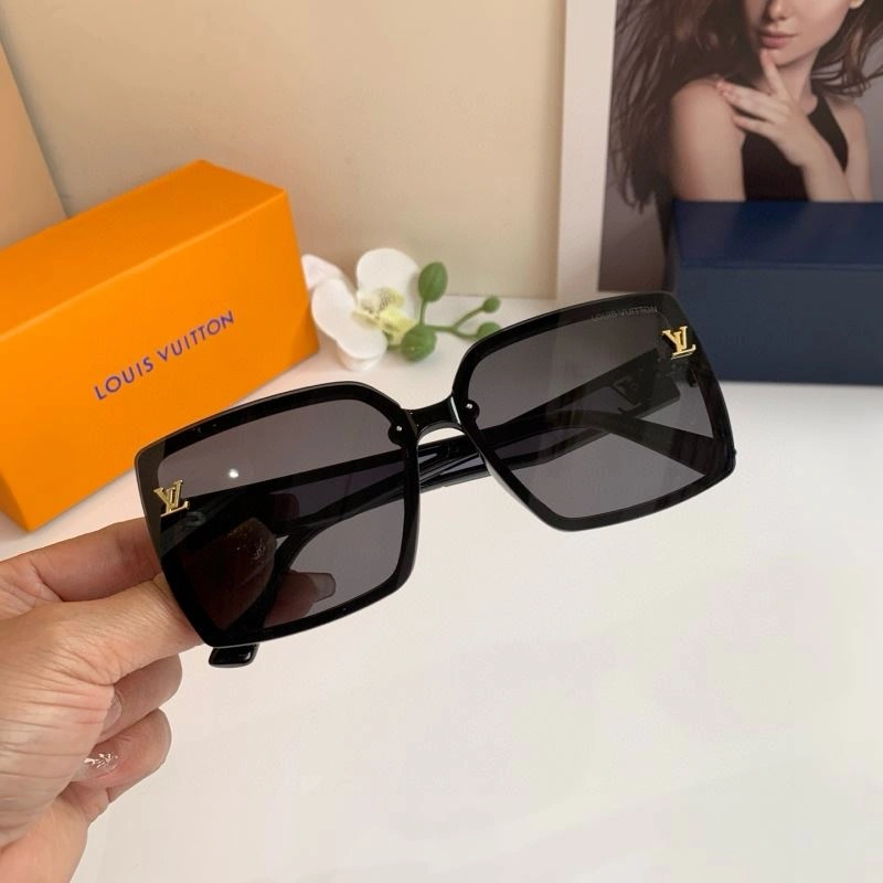Louis Vuitton Sunglasses MoistureWicking 280690