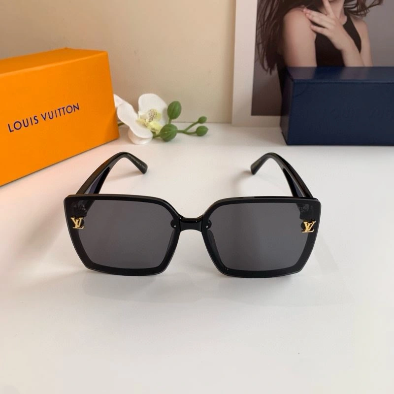 Louis Vuitton Sunglasses MoistureWicking 280690