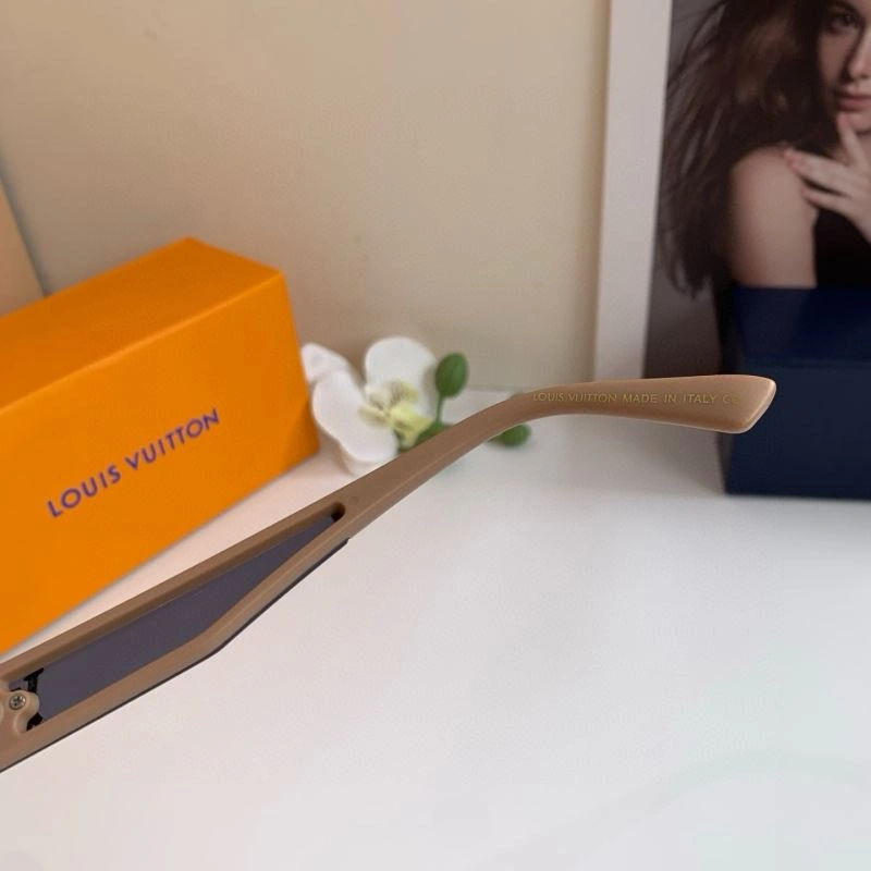 GoAnywhere Louis Vuitton Sunglasses 280698