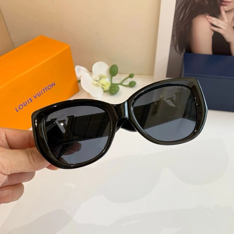 Upgraded Louis Vuitton Sunglasses 280683