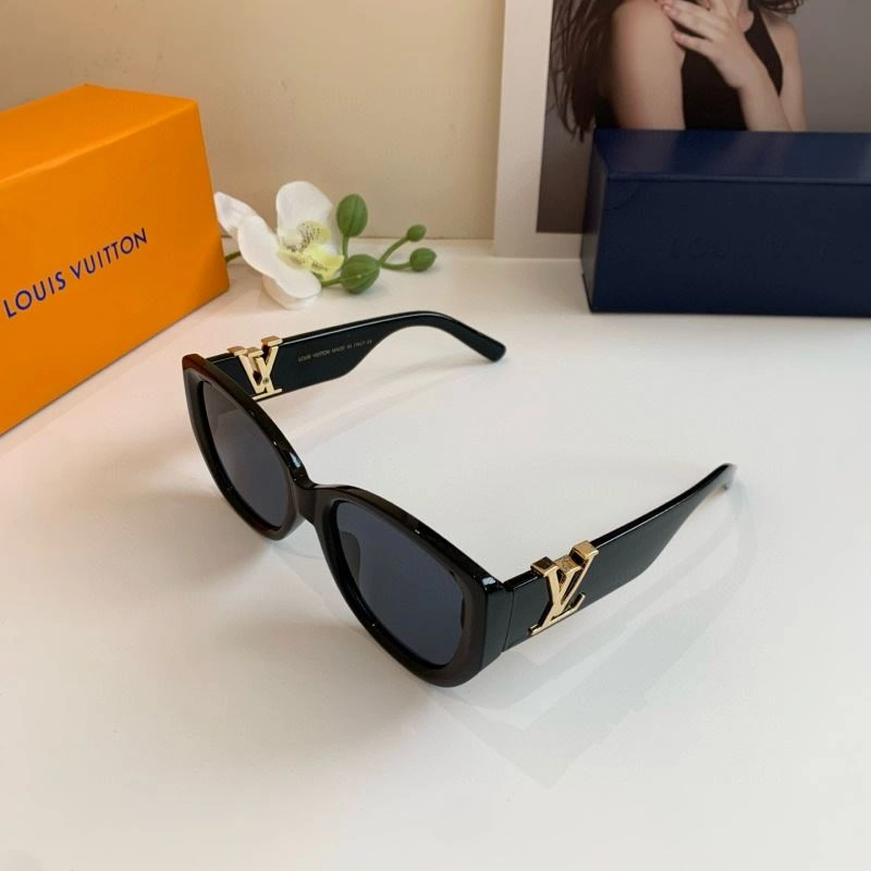 Upgraded Louis Vuitton Sunglasses 280683