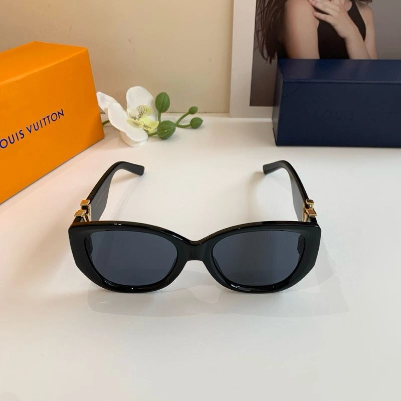 Upgraded Louis Vuitton Sunglasses 280683