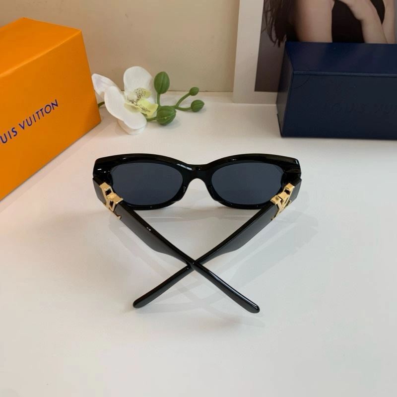 Upgraded Louis Vuitton Sunglasses 280683