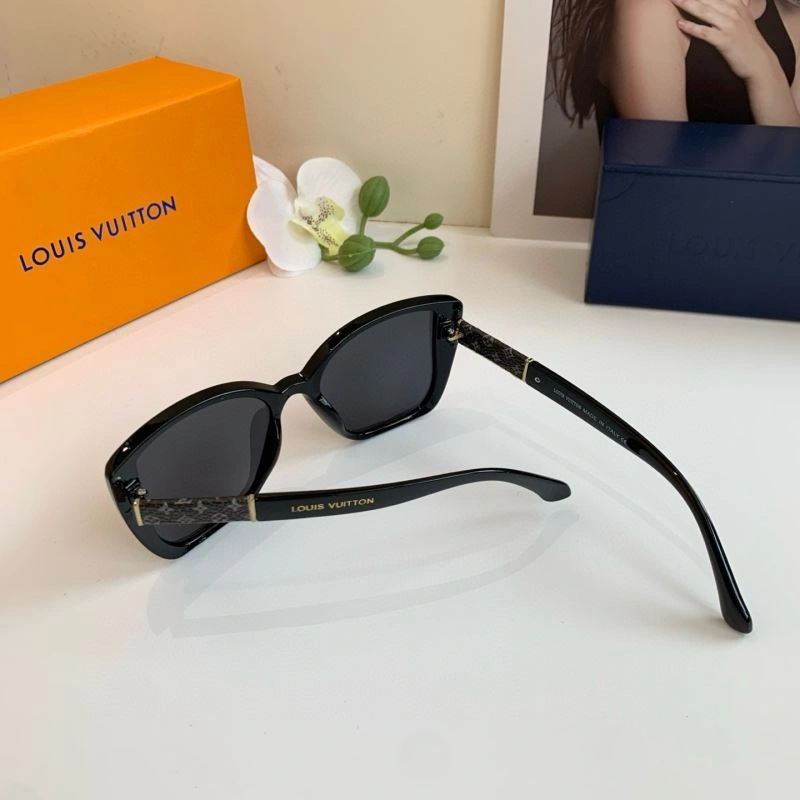 Louis Vuitton Sunglasses HighQuality 280681