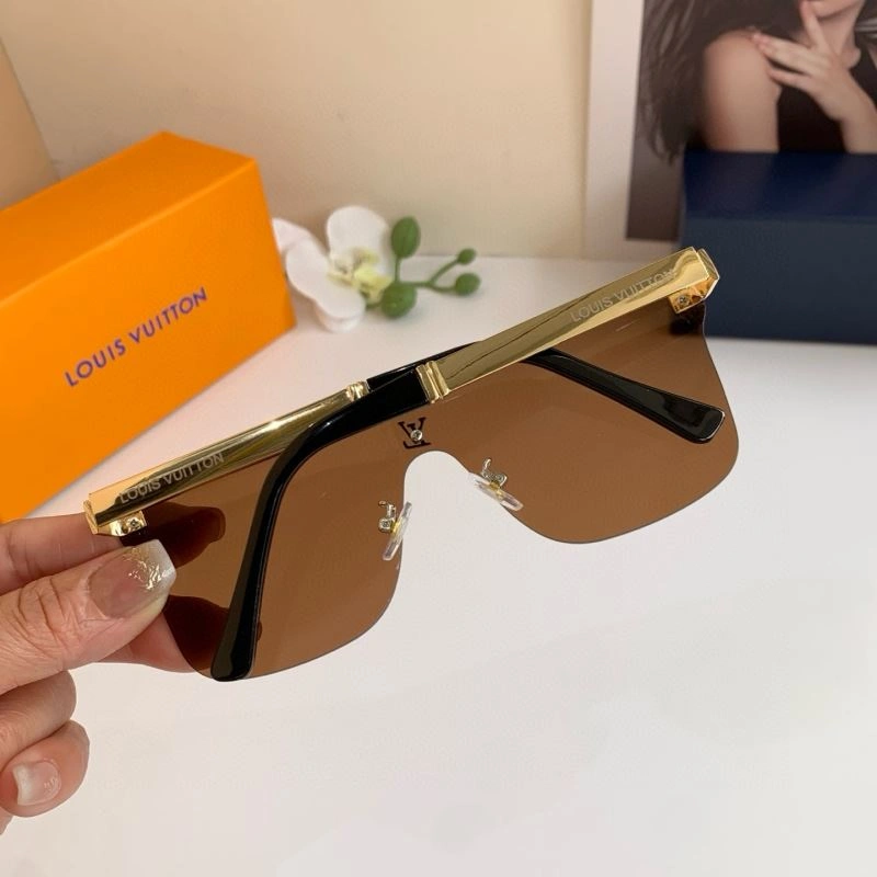 Louis Vuitton Sunglasses Contemporary 280663