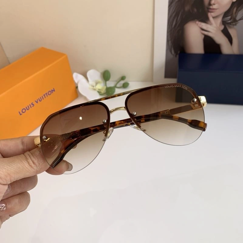 Functional Louis Vuitton Sunglasses 280661