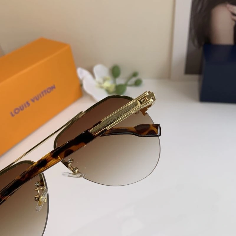 Functional Louis Vuitton Sunglasses 280661