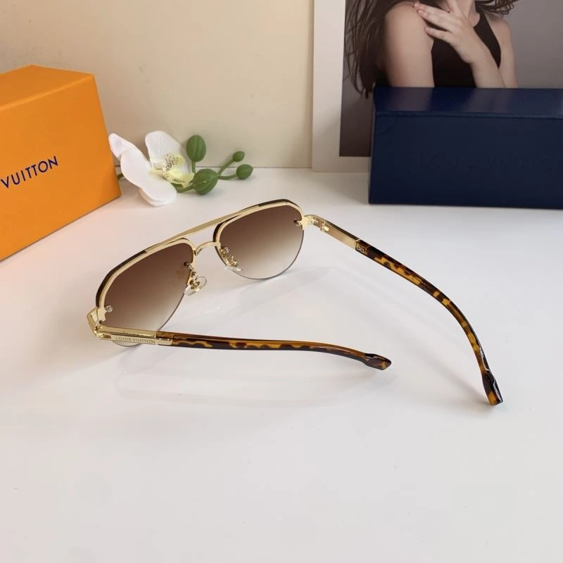 Functional Louis Vuitton Sunglasses 280661