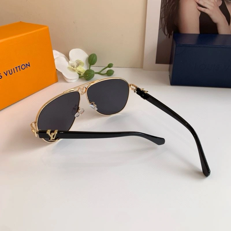 Vibrant Louis Vuitton Sunglasses 280670