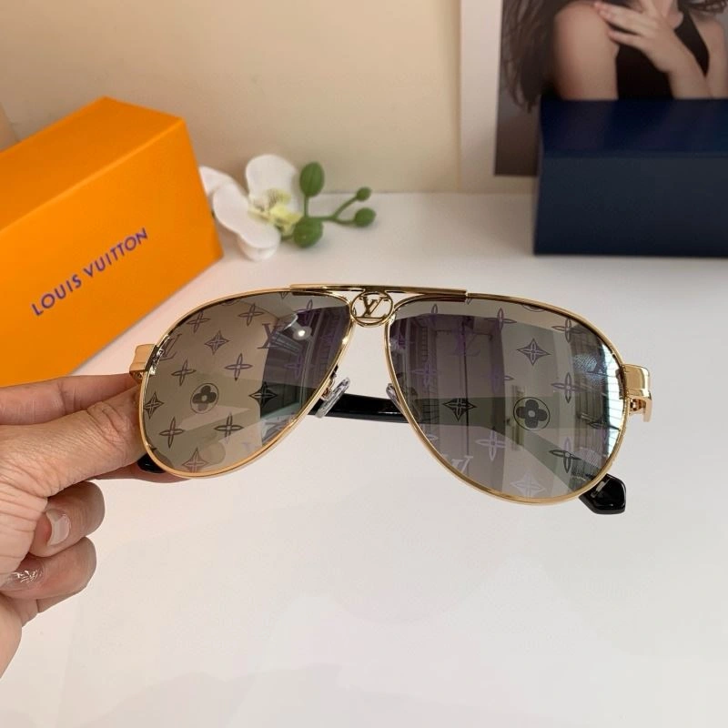 HighQuality Louis Vuitton Sunglasses 280650