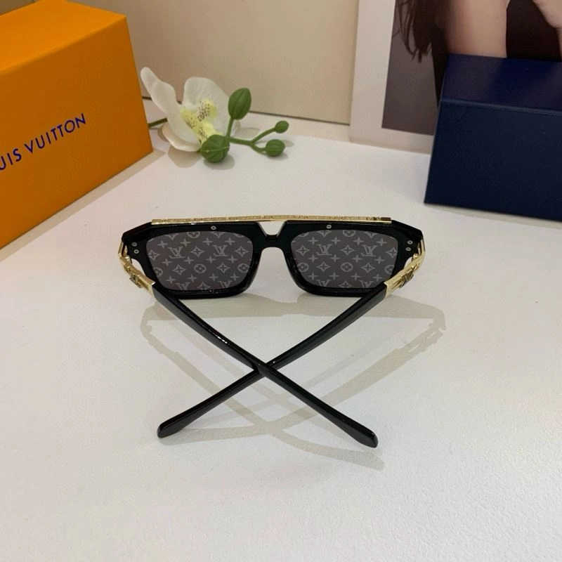 Louis Vuitton Sunglasses ComfortFit 280647