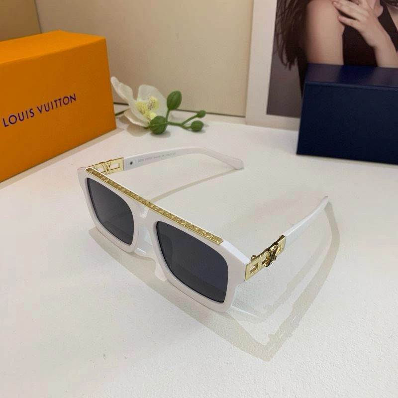 Attractive Louis Vuitton Sunglasses 280654