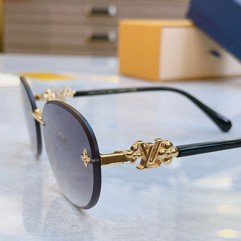 Louis Vuitton Sunglasses HighQuality 280677