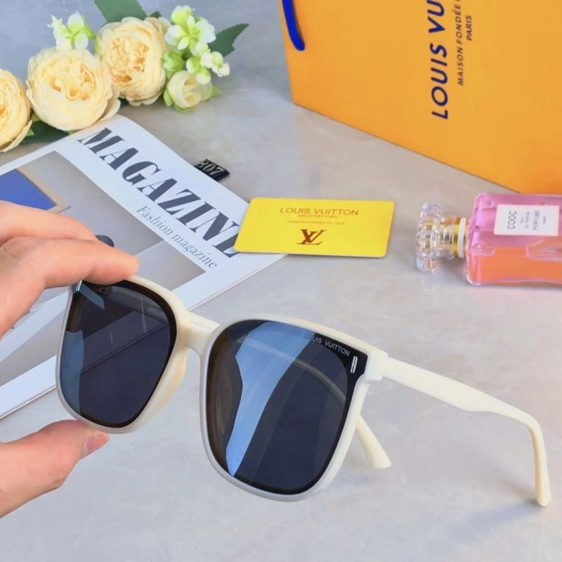 Louis Vuitton Sunglasses Contemporary 280658