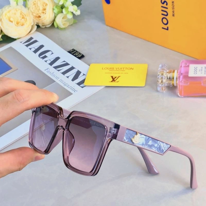 WaterResistant Louis Vuitton Sunglasses 280671