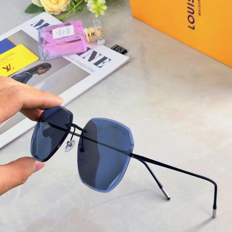 Louis Vuitton Sunglasses WaterResistant 280665