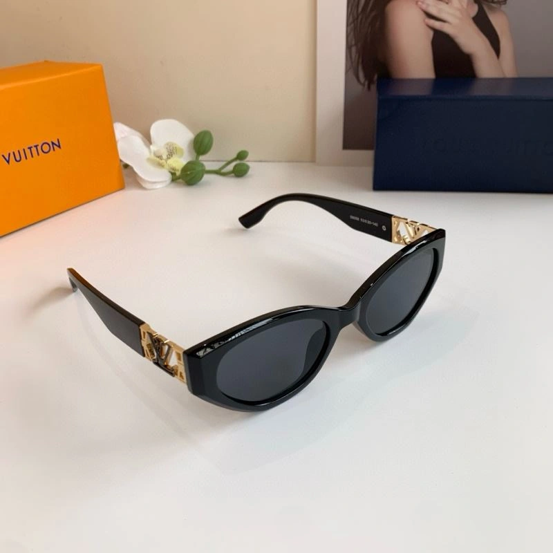 StreetReady Louis Vuitton Sunglasses 280651