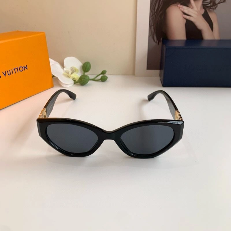 StreetReady Louis Vuitton Sunglasses 280651