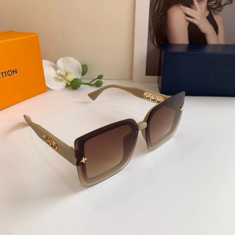 Louis Vuitton Sunglasses EyeCatching 280668