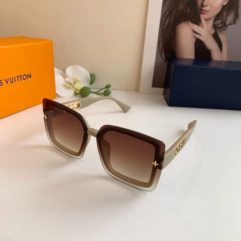 Louis Vuitton Sunglasses EyeCatching 280668