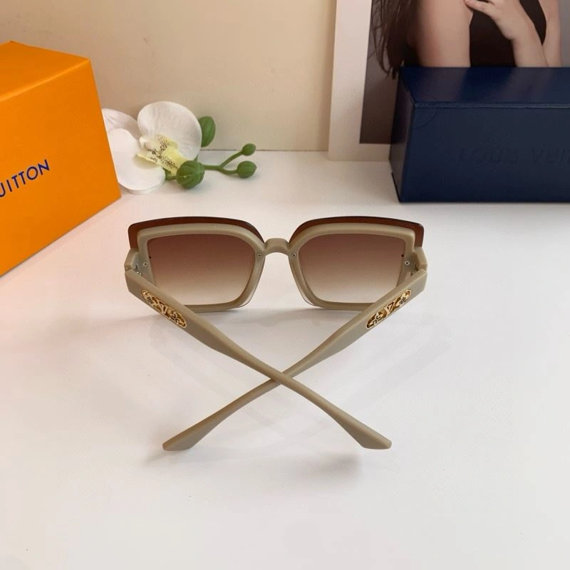 Louis Vuitton Sunglasses EyeCatching 280668