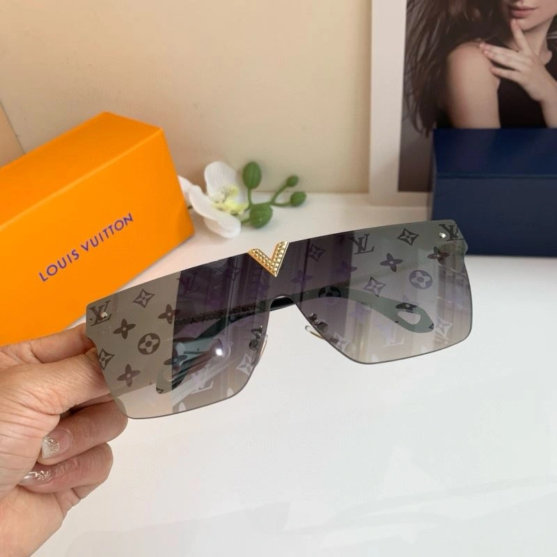 MultiPurpose Louis Vuitton Sunglasses 280642
