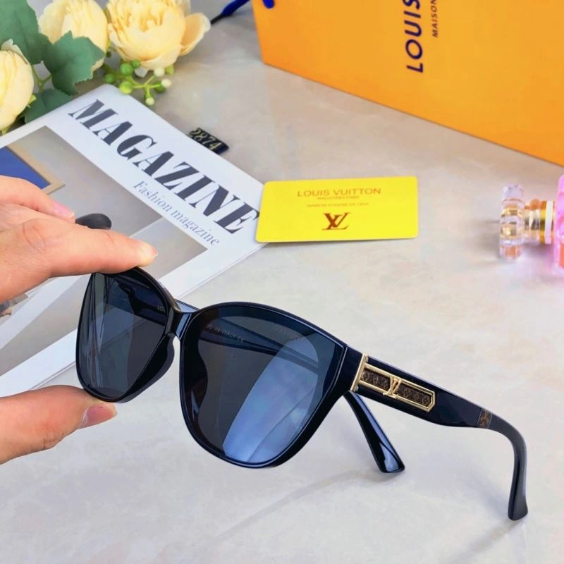 Bold Louis Vuitton Sunglasses 280631