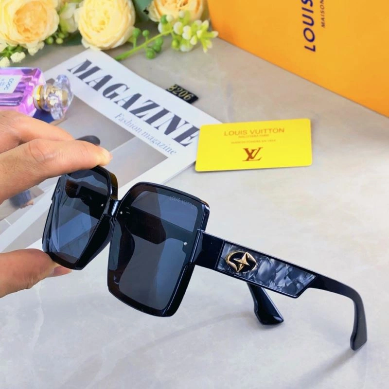 Louis Vuitton Sunglasses Affordable 280629